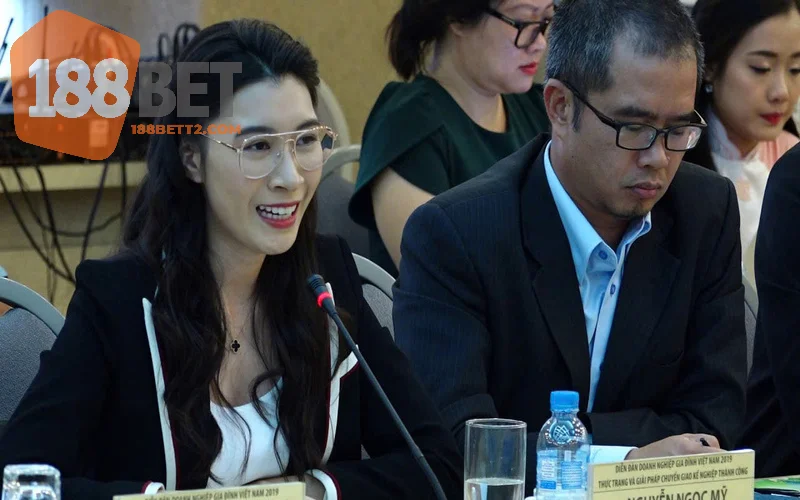 Ngọc Linh tại sự kiện giới thiệu công nghệ mới